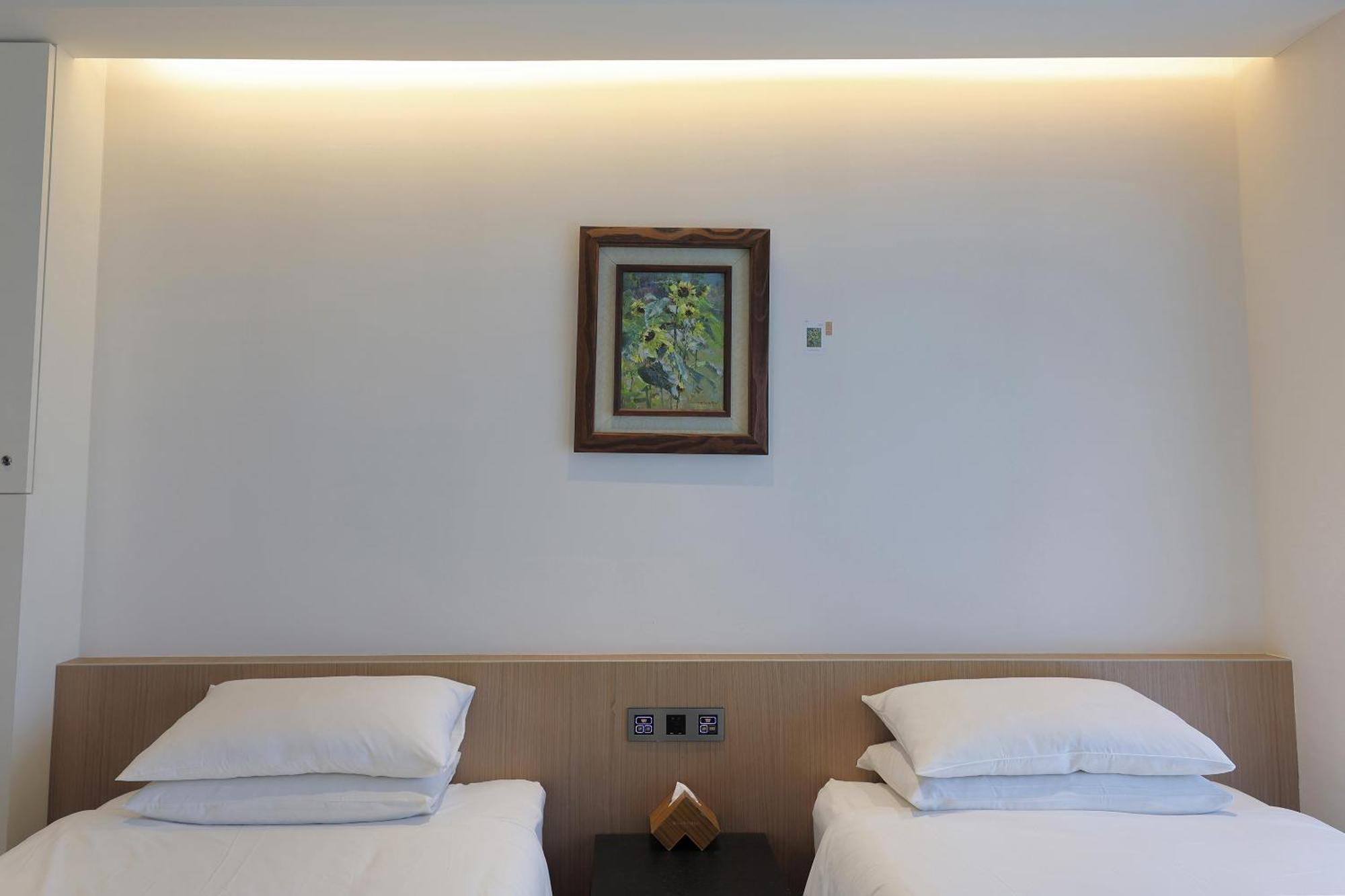 Royal Roi Hotel Тайчжун Экстерьер фото