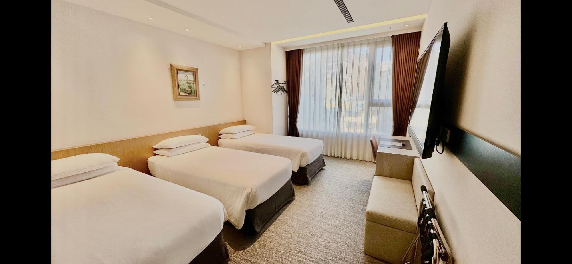 Royal Roi Hotel Тайчжун Экстерьер фото
